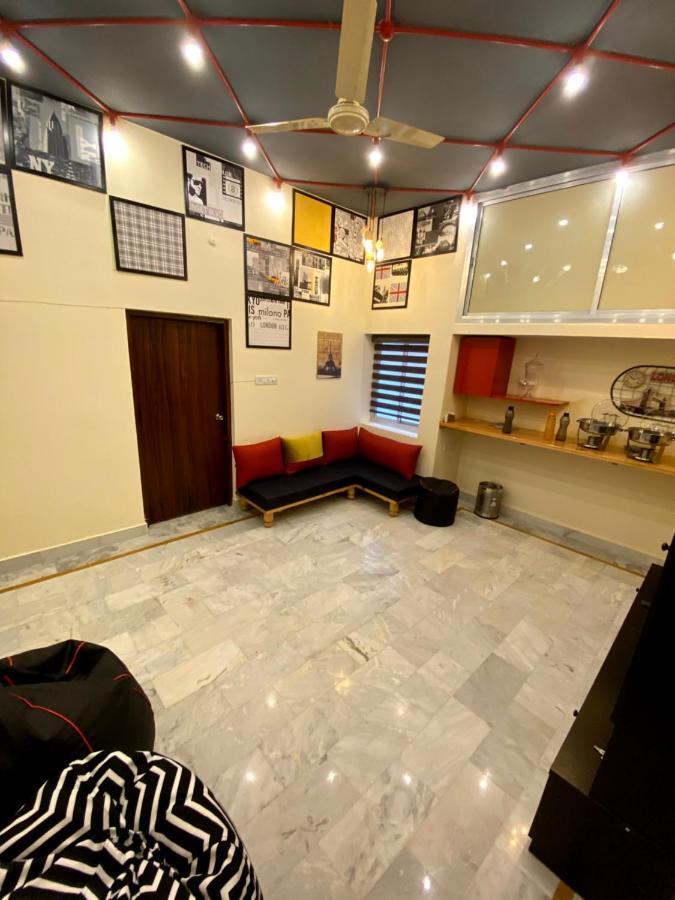 Backpackers Den Vandrerhjem Lucknow Eksteriør bilde