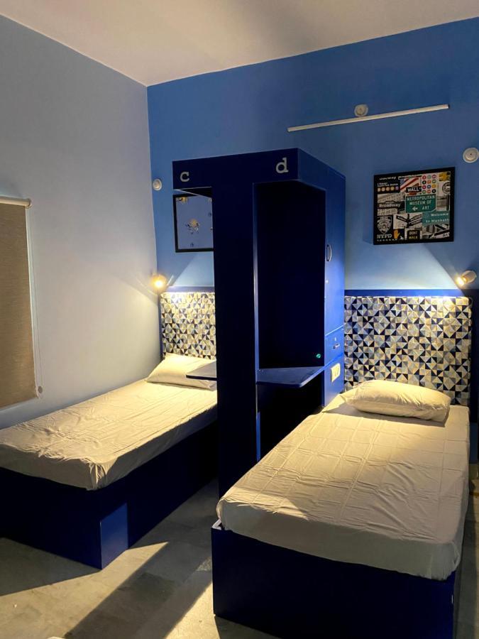 Backpackers Den Vandrerhjem Lucknow Eksteriør bilde